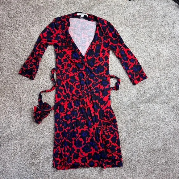 🤩 DVF DIANE Von FURSTENBURG Julian mini Wrap Dress Size 6 - Picture 2 of 6